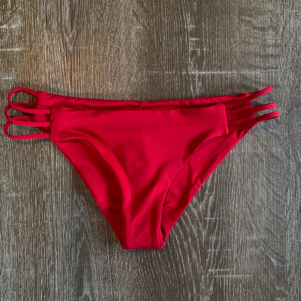 L*Space Kennedy Bottoms- Lipstick Red